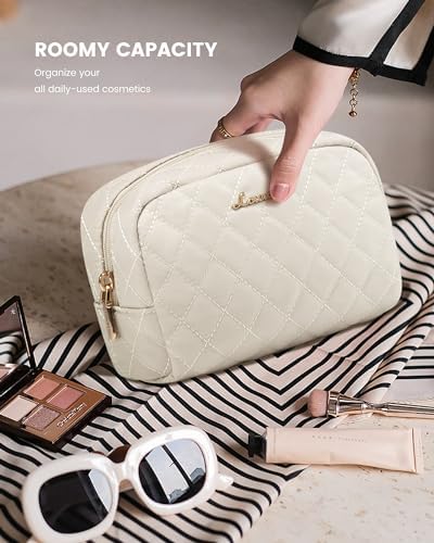 LOVEVOOK Travel Duffle Bag, Weekender Bag for Women with Toiletry Bag, Carry on Overnight Bag with Shoe Compartment, Gym Duffel Bag with Wet Pocket, Mommy Hospital Bags for Labor and Delivery - Image 9