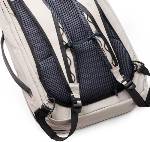 Bellroy Lite Travel Pack 30L (carry-on backpack, travel backpack for international travelers, with laptop pocket, interior packing cells and tuck-away shoulder straps) - Ash - Image 4